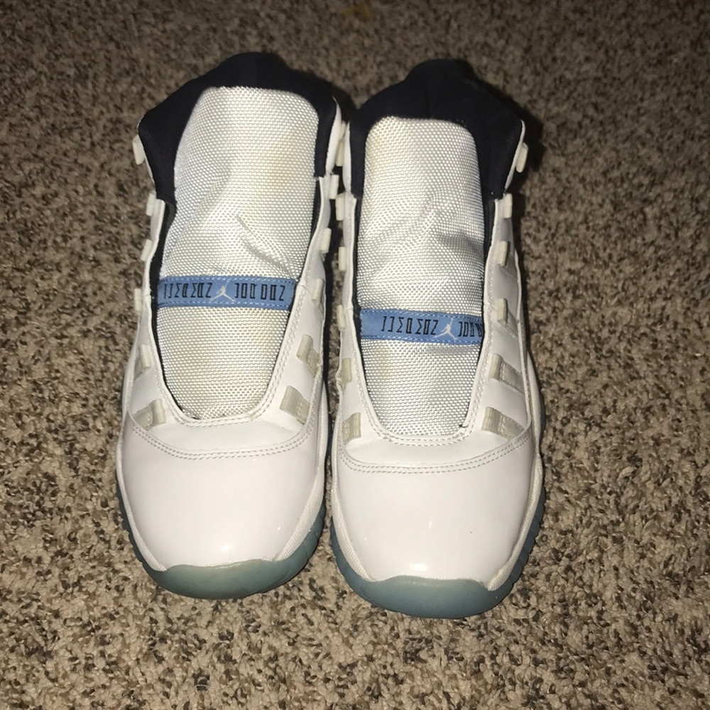 Columbia 11